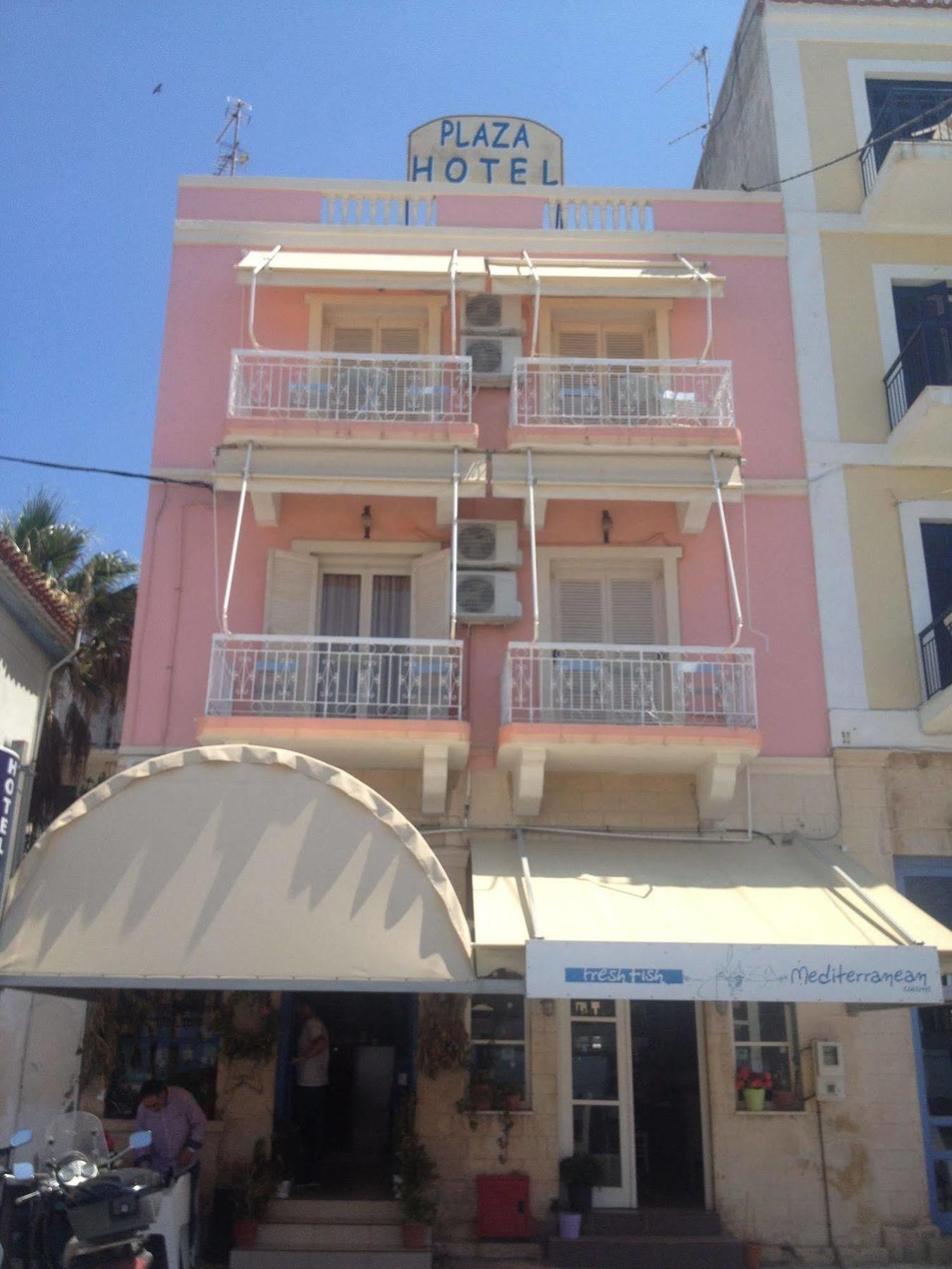 Готель Plaza Aegina Екстер'єр фото